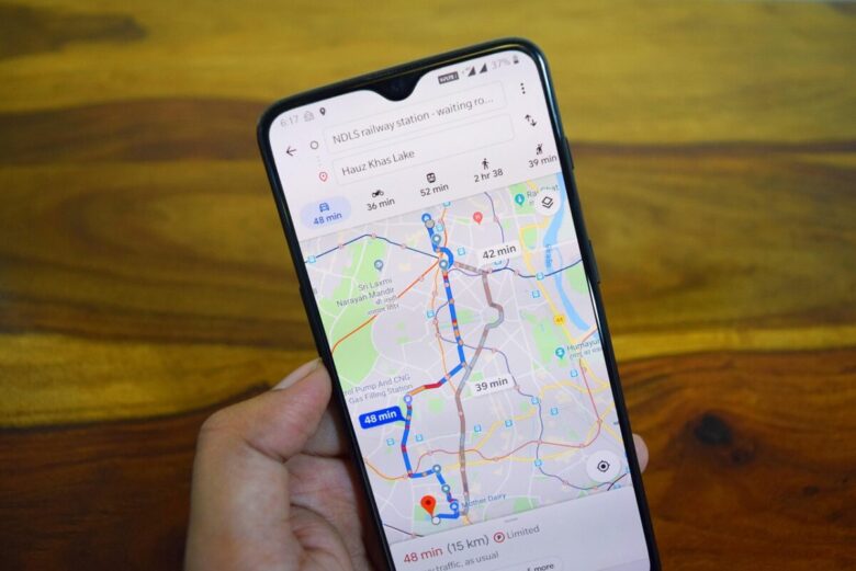 Waze en Android Auto: la función secreta que destrona a Google Maps
